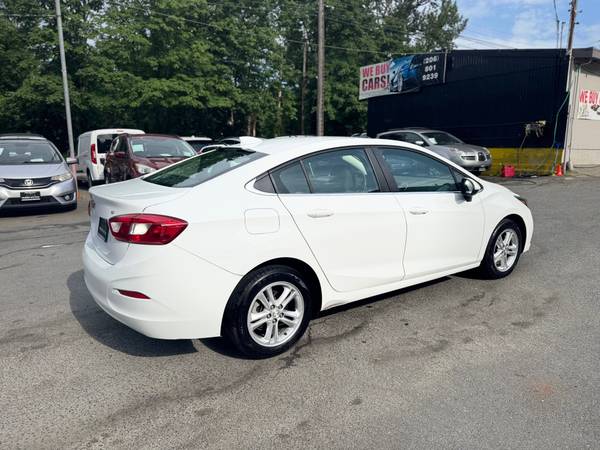 2018 Chevrolet Cruze LT Auto Sedan - $7,500 (Premium Spec Seattle)63475981160323123