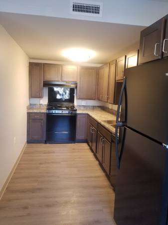 $1,722 / 650ft2 - Walking/Biking Trails, Heating, Balcony (5309 Riverdale Rd, Riverdale Park, MD)63895919555843122