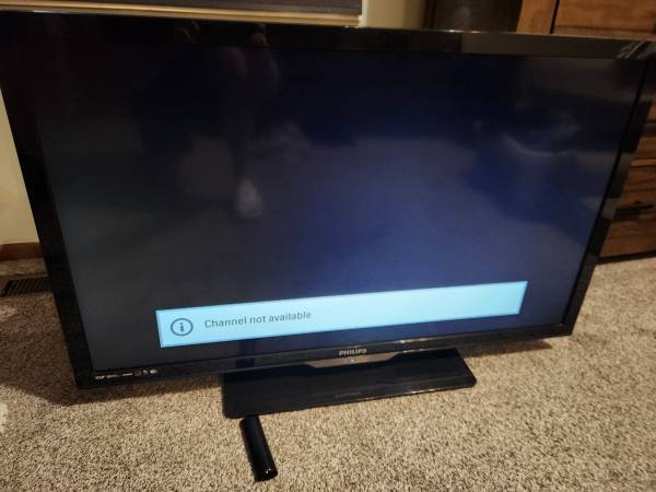 40" television still works 1