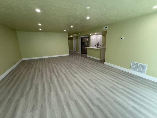$2200.00 / 3br - 1800ft2 - Basement for rent63671008633089120