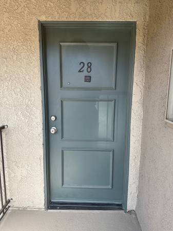 $1,825 / 1hab - 745ft2 - 🏡 Vive Moderno por Menos – Hermosamente Reformado por $1,825 (Indio)63953070600707121