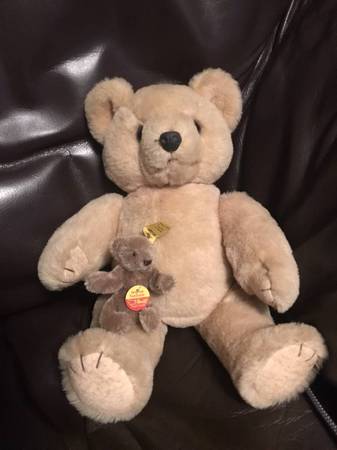 Vintage Steiff Bears 1