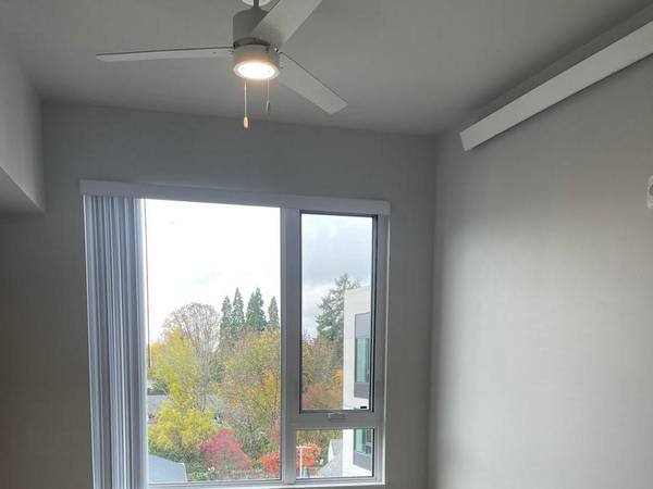$786 / 2hab - 801ft2 - Triturador, Ascensor, Electrodomésticos Eficientes, Estacionamiento Limitado en el Lugar (Aloha)63831251389825123