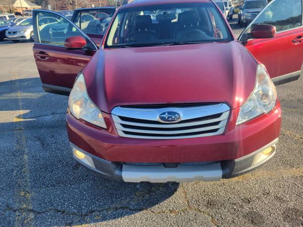 2012 SUBARU OUTBACK4X4 - $7,200 (Snellville)63620134010243120
