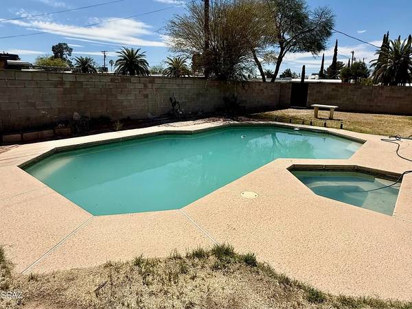 $325,000 / 3br - 1409ft2 - Owner Financing!!!No Bank Qualifying! (calle neptuno tucson)63675031454721124