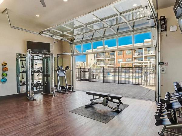 $1,809 / 2br - 1093ft2 - Conveniently Located Near Freeway Access, Covered Parking*, Islands* (Cooley Station)64024995121409123
