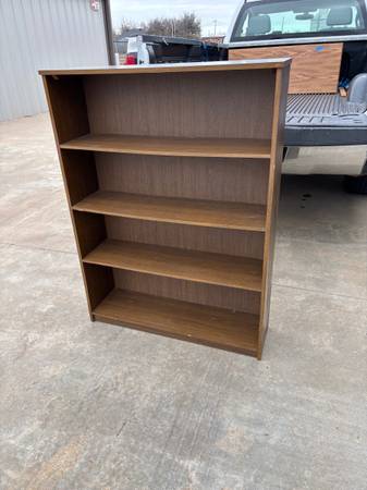 Nice Sturdy Solid Wood 4 Shelf Bookcase 1