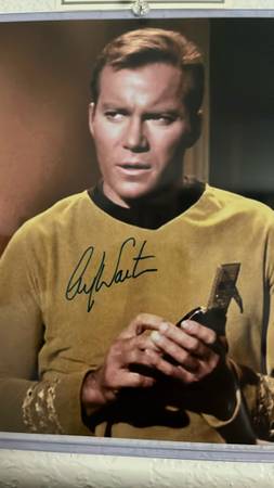 William shatner autographed photo. W/ COA 1