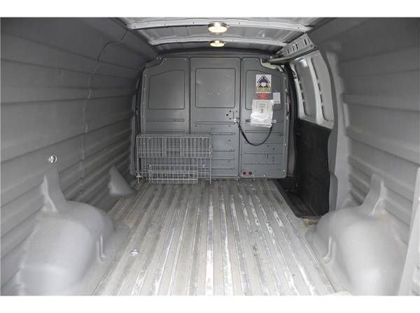 2012 GMC Savana 1500 - Photo 12