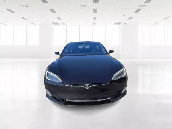 2016 Tesla Model S 60 Sedan 4D - $14,799 (+ FaceAutos - EASY APPROVAL! TAX TIME IS CAR-TIME!)63613170800385121