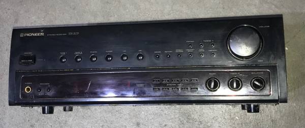 Pioneer Stereo Receiver SX-203 Needs Repair 1