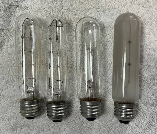 4 Aquarium / Art Display Light Bulbs 1