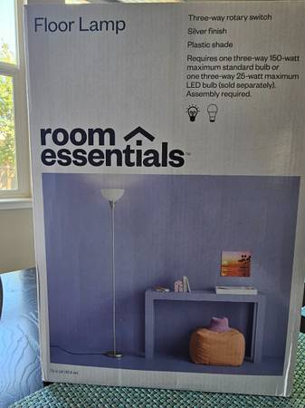 NEW In Box Room Essentials Floor Lamp 1
