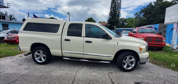 2008 DODGE RAM 1500 ,V8,4 DOOR,WITH TOPPER - $9,299 (HOLIDAY)63470261502849122