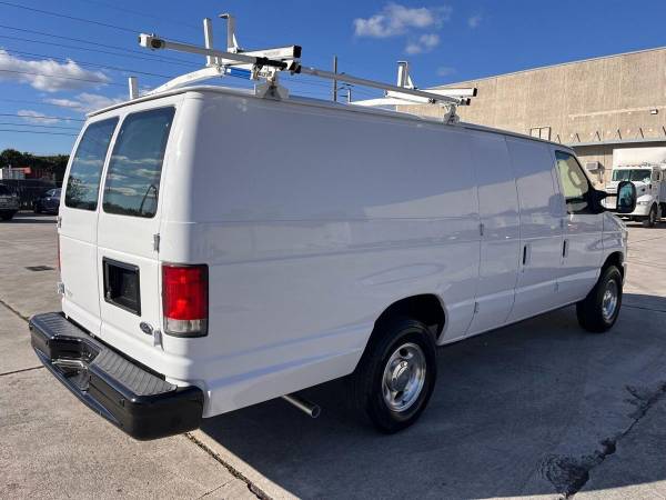 2014 Ford E-Series E 250 3dr Extended Cargo Van  cargo vans and trucks - $12,500 (+ Cita auto Sales)63479481175043123