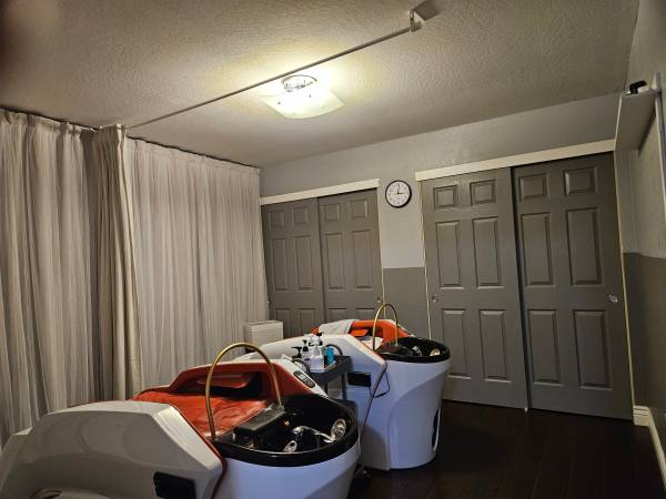 $2,400 / 1200ft2 - Medical Office, Spa, Gen Office (Rocklin)64043494906371124