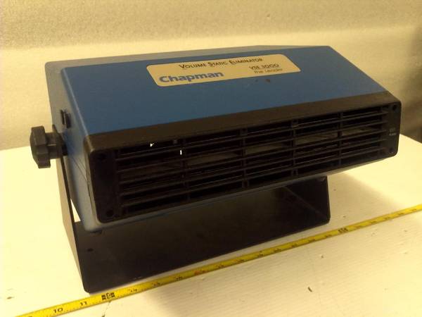 Static Eliminator/Air Filter 1