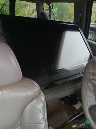 Flat screen vizio tv 1