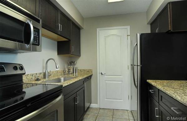 $1,350 / 2br - 1002ft2 - Compartir 2 dormitorios en el centro (Denver)63849269628545123