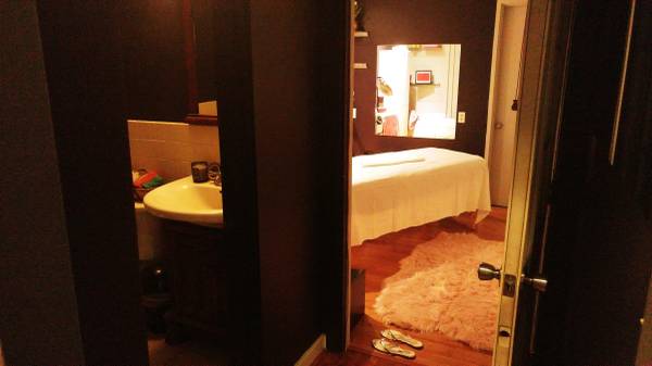 ★-★-★-★90min for $85 Finally the MASSAGE your Muscles Need!★-★-★- 1