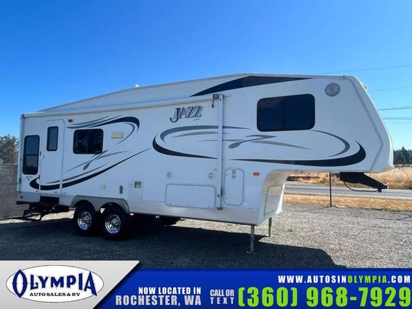 Remolque quinto ruedo Jazz 2007 2550 RL - $3,947 (Rochester, WA)63654705587201120