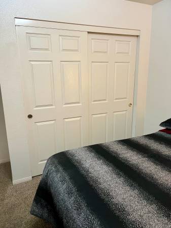 $800 / 1br - 144ft2 - Private Bedroom Private Bathroom Privileges (Joshua Tree)63758615953665122