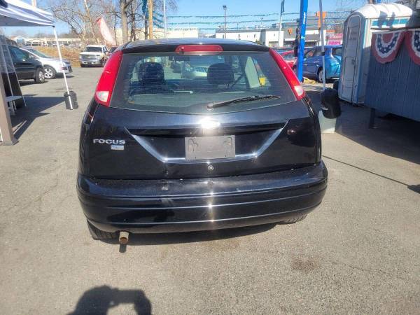2007 Ford Focus ZX3 - $2,100 (+ Auto Bid Center)63440041479299124