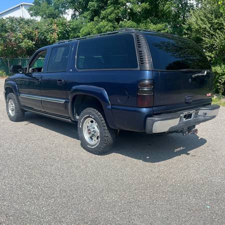 2004 GMC YUKON 2500 8.1 4x4 CAMIÓN SIN ÓXIDO DE NEVADA - $12,500 (FRONTERA DE MASS / NH)63469755219459122