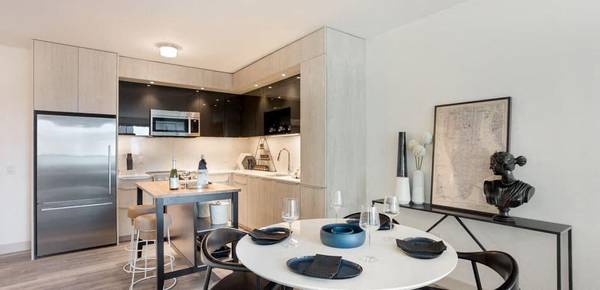 $2,960 / 1br - 565ft2 - SOMA one-bedroom apartment near Hayes Valley (downtown / civic / van ness)63668111894915124
