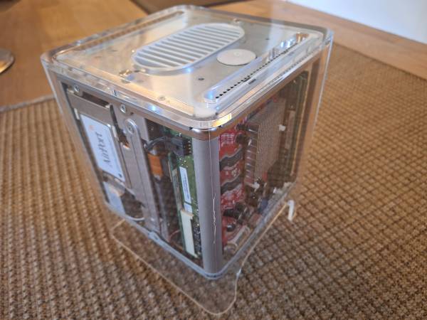 Modified vintage PowerMac G4 Cube & Accessories - computers