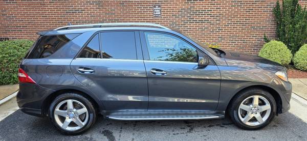 Mercedes ML550 2013 4MATIC (Fully Loaded) 78K miles - $12,800 (Alexandria)636185714328351224