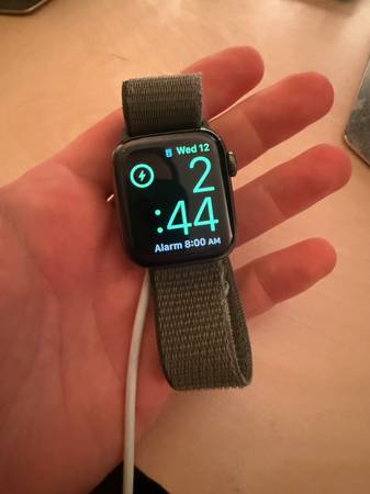 Apple Watch Series 6 Cellular Stainless Steel 44mm 1