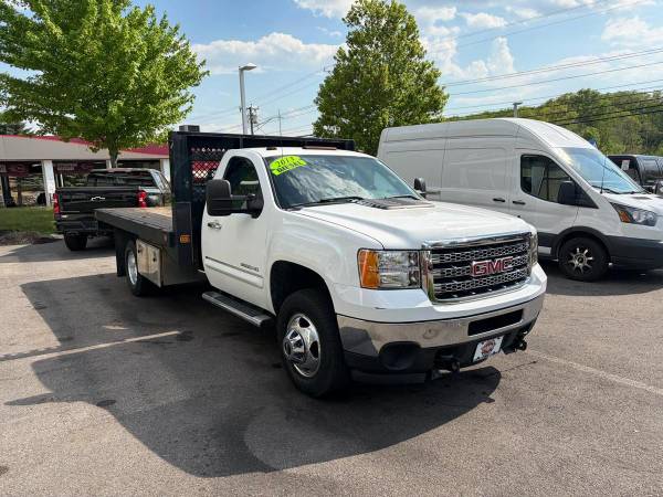 2013 GMC Sierra 3500HD 4X4 - Photo 3