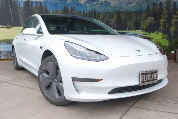 2019 Tesla Model 3 Long Range sedán Blanco Perlado Multi-Capa - $23,495 (LLAME AL 323-380-1127 PARA DISPONIBILIDAD)63624654231425122