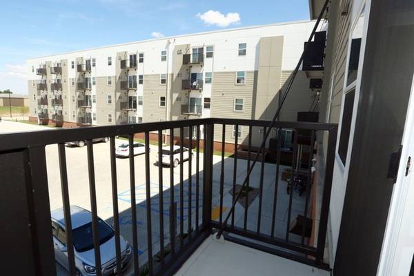 $925 / 450ft2 - ¡Ubicado en Williston!, Estudio 1ba, Opciones para Mascotas (705 E Highland Dr, Williston, ND)63685401357955120