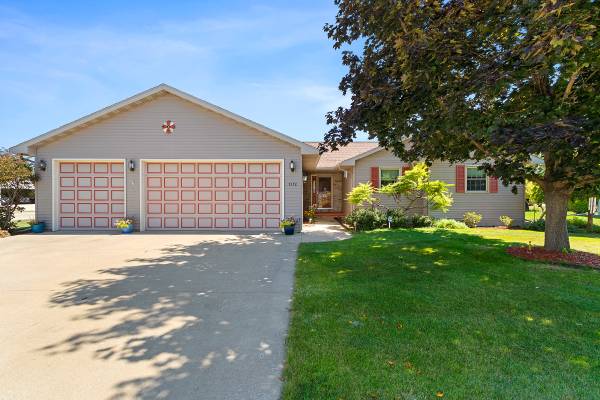 $389,900 / 3br - 2522ft2 - 1112 Kristy Street, Kaukauna (Kaukauna)63845969630593121