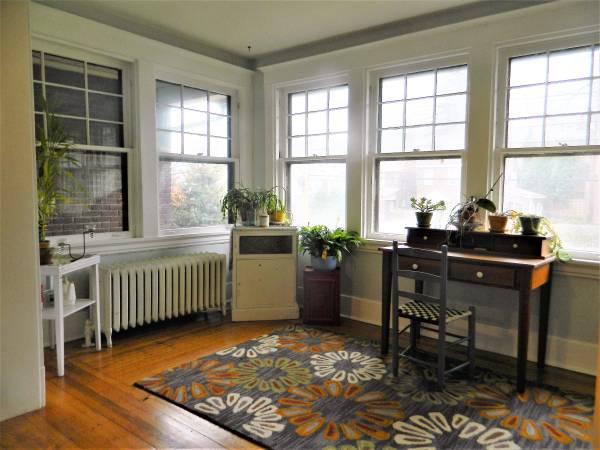 $2,195 / 4br - Executive Rental - Large, Bright and Open Townhouse in Squirrel Hill (6627 Wilkins Ave.)64013533202305123