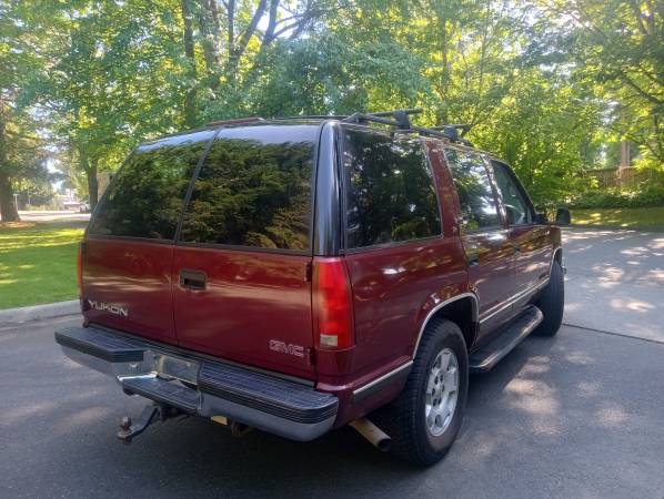 IMPRESIONANTE GMC YUKON 4x4 XL Denali - $1,300 (ISSAQUAH)63617955771265124