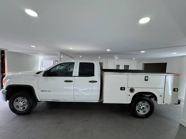 2017 GMC Sierra 2500 HD cama utilitaria - 6.0 V8 - 4WD - ¡único dueño! - $12,99563436065562113122