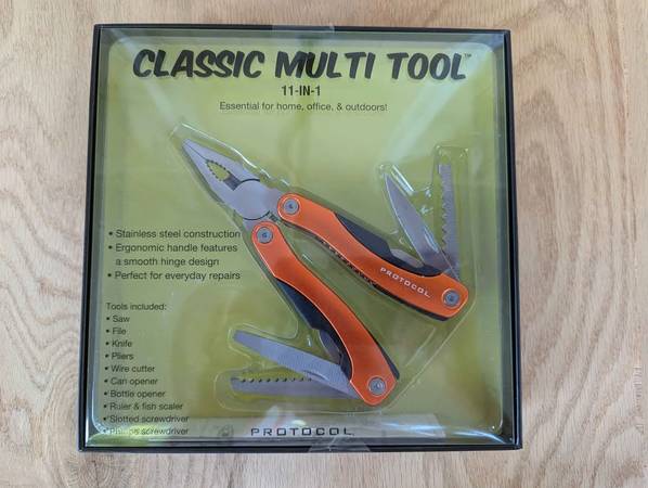 Classic Multi-Tool - Brand New! 1