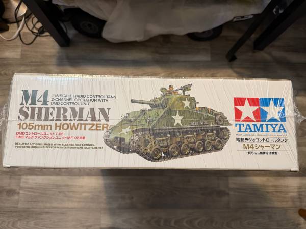 Tamiya M4 Sherman 105mm Howitzer 1/16 Full-Option Kit MPN #: 56014