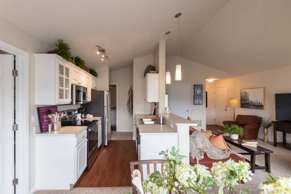 $1,890 / 2br - 1016ft2 - More Than a Place to Live! (Loveland)63974331128834120