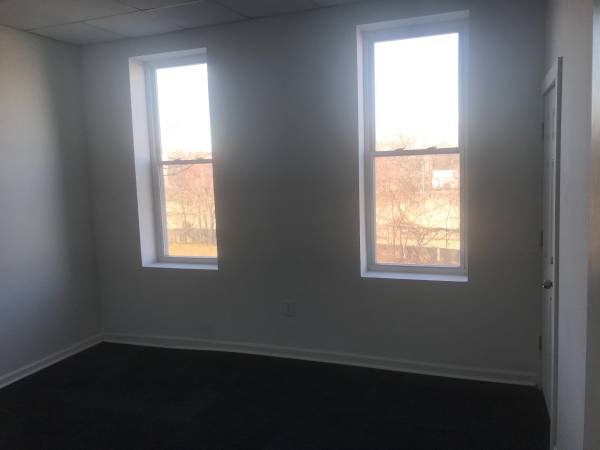 $550 326 N. Carey st (Baltimore)63694482863489124