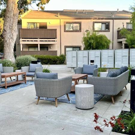 $2,338 / 1br - 570ft2 - Dog Park, Spacious Floor Plans, Laundry Facilities, Fitness Center (Marina, CA.)64054766171779124