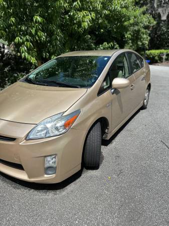 2011 Toyota Prius - $8,000 (Brookhaven)63620854399619121