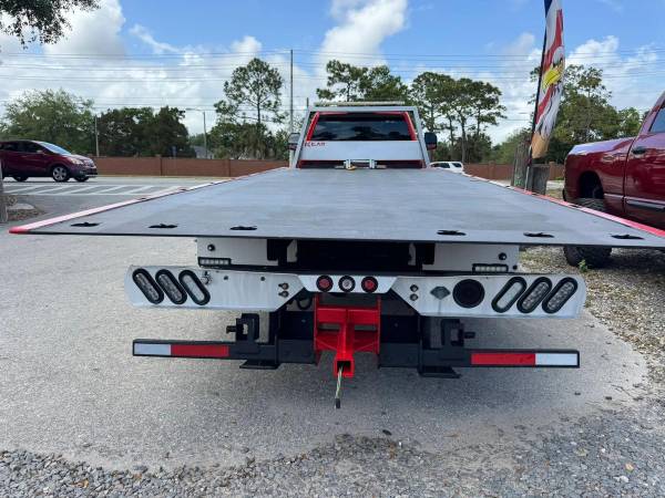 2020 Ford F550 Super Duty - Photo 5