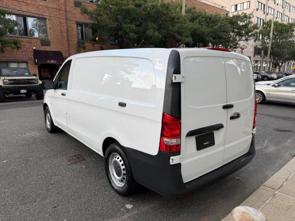 2021 Mercedes BENZ METRIS - Photo 3