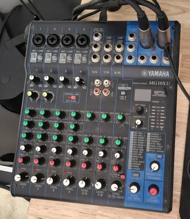 Yamaha MG10XU 10-channel Mixer with USB and FX 1