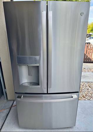 Refrigerator 1