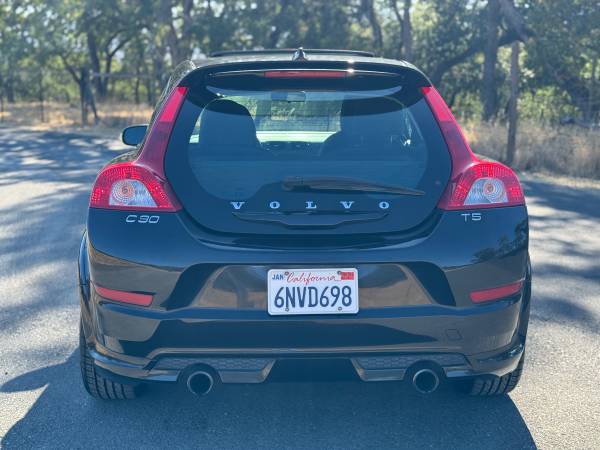 2012 Volvo C30 R Design T5 - $8.995 (sonoma)63469743141377124